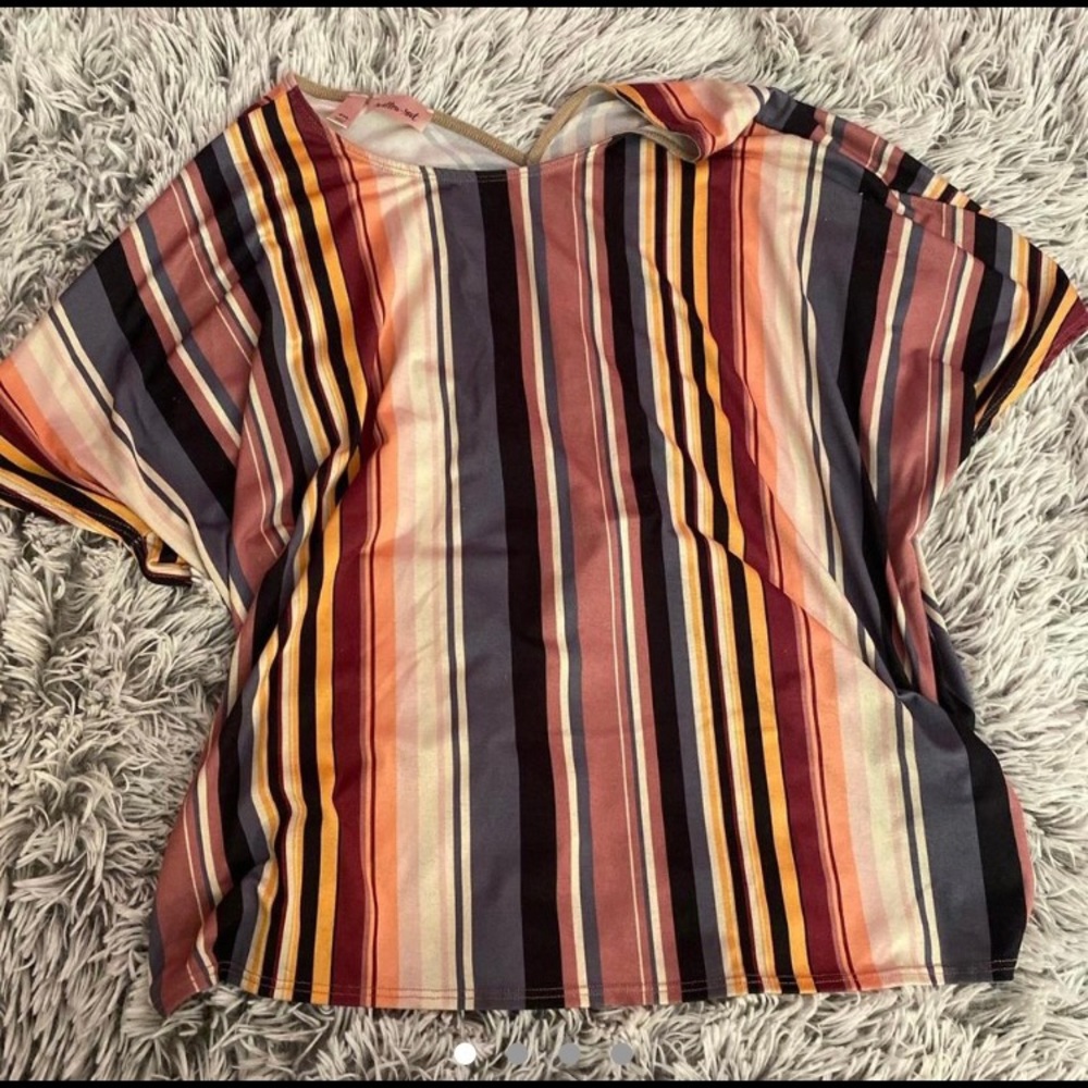 Colorful top